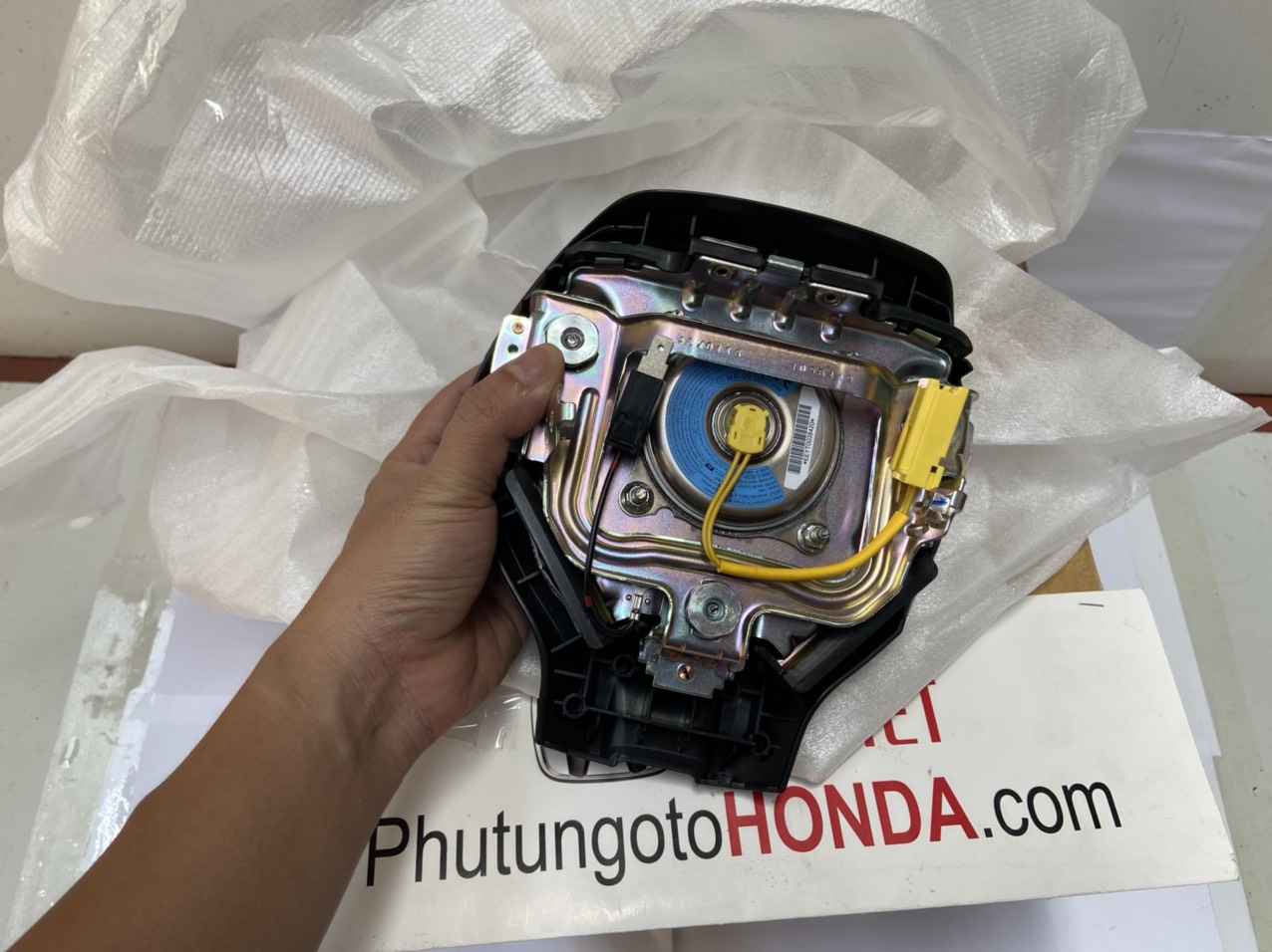 Túi khí bên lái xe Honda Brio 